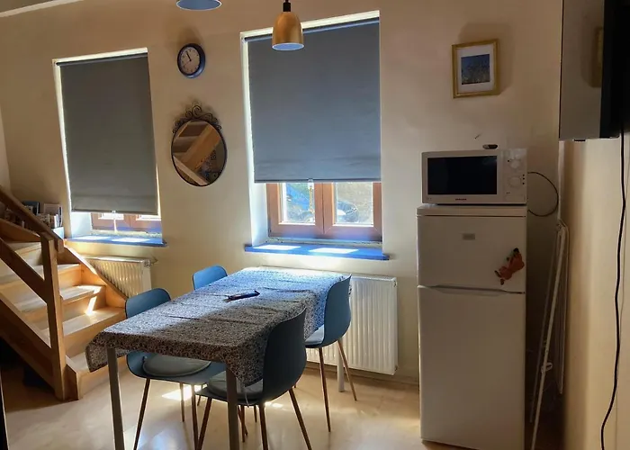 35 Vendeghaz Apartament *