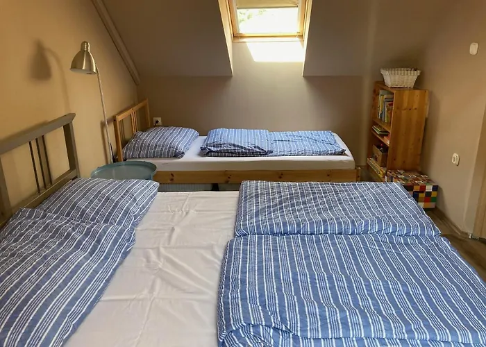 35 Vendeghaz Apartament *